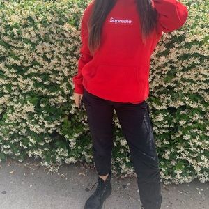 Black cargo pants w buckles